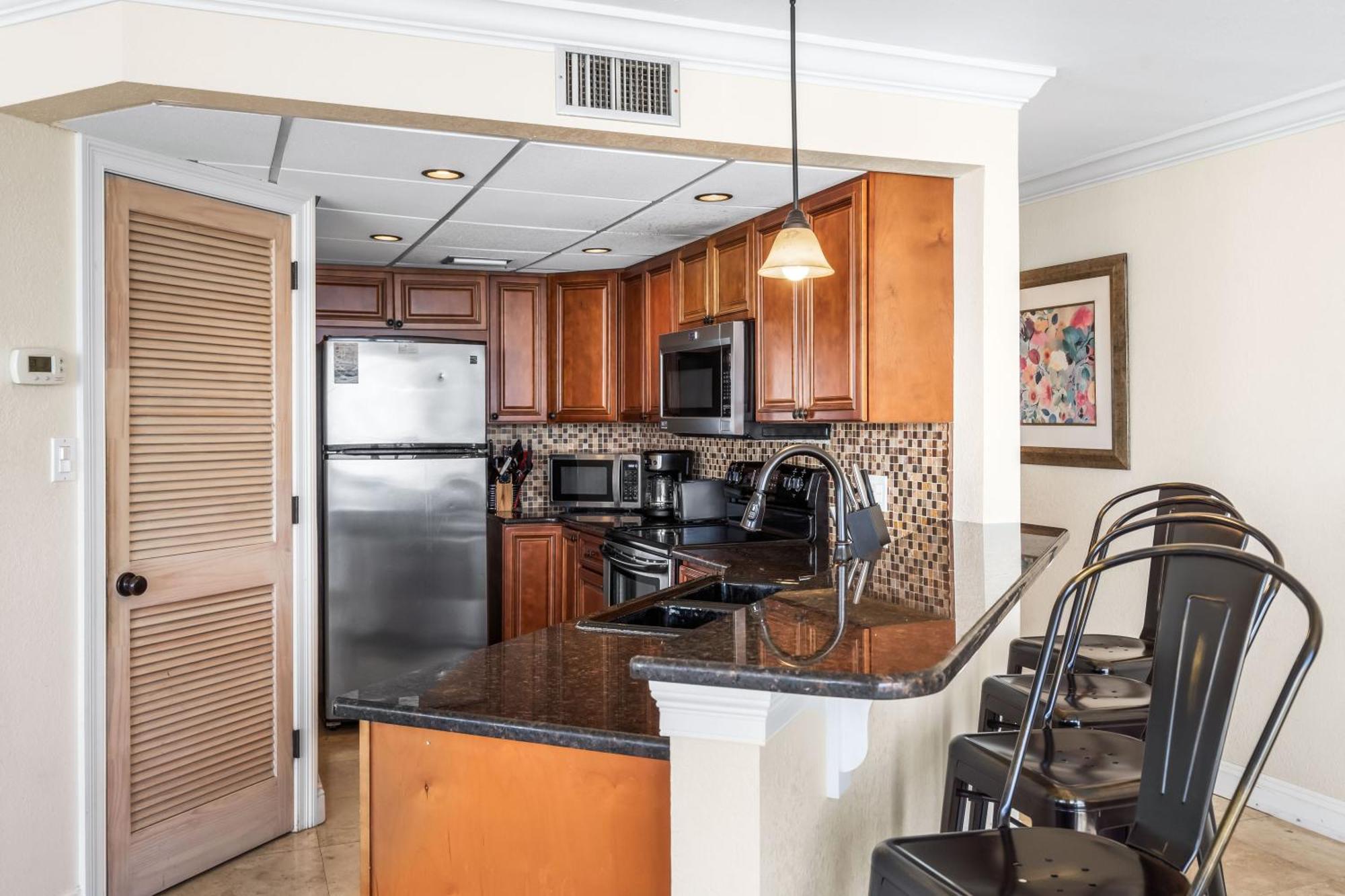 Aquavista Beach Resort By Sand Seeker Vacations Panama City Beach Bilik gambar