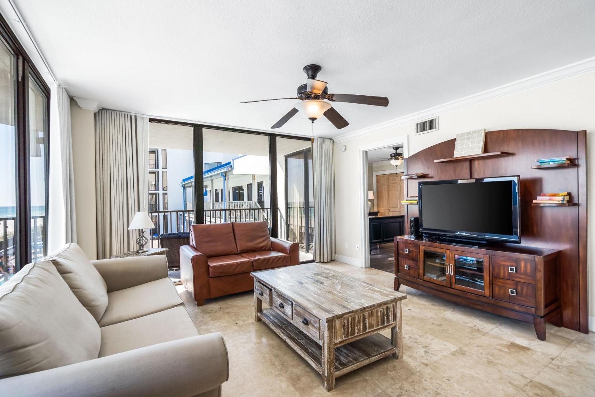 Aquavista Beach Resort By Sand Seeker Vacations Panama City Beach Bilik gambar