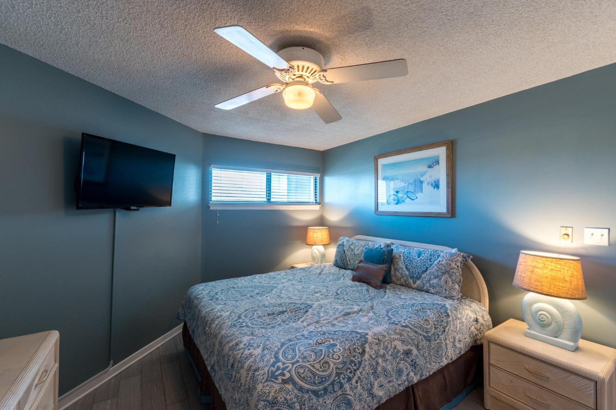 Aquavista Beach Resort By Sand Seeker Vacations Panama City Beach Bilik gambar